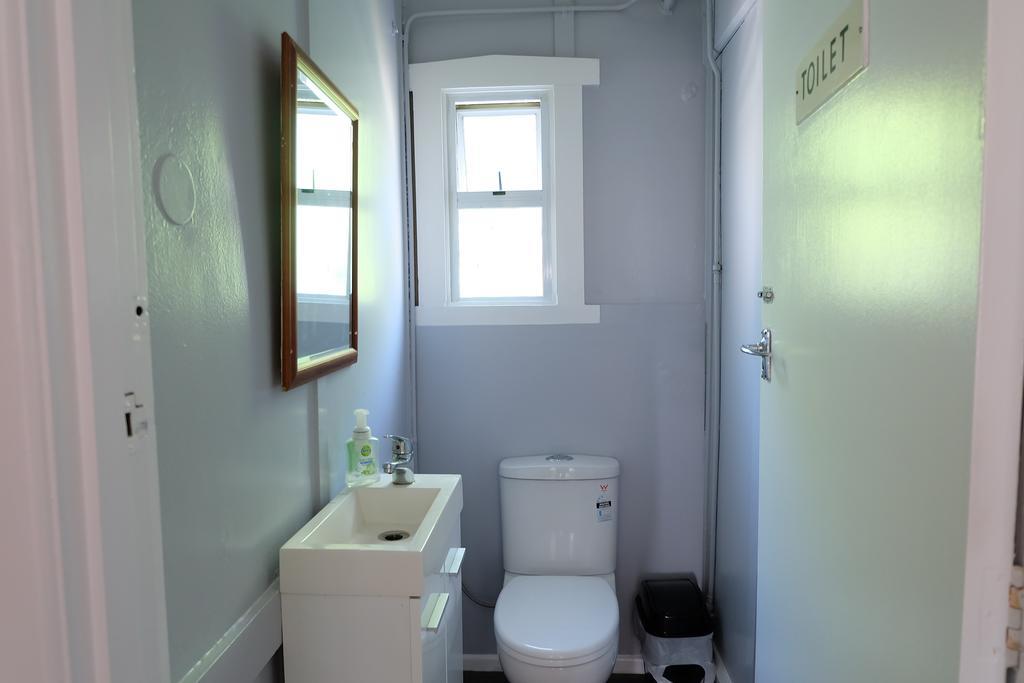Kiwi As Guest House โรโตรัว ภายนอก รูปภาพ